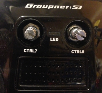 Platine mit Potentiometer ausbauen.png